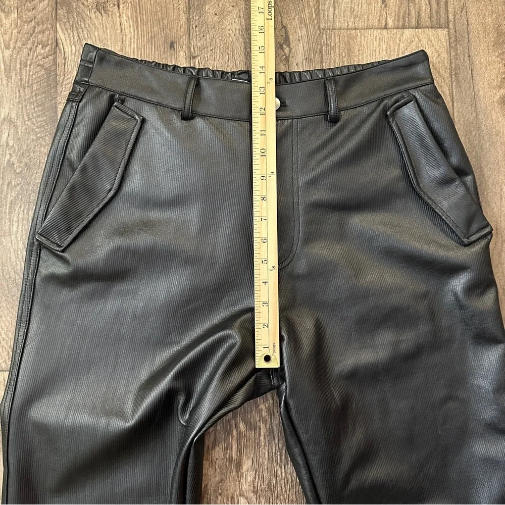 Forever 21 Faux Leather Pants Men’s Size 36 Black